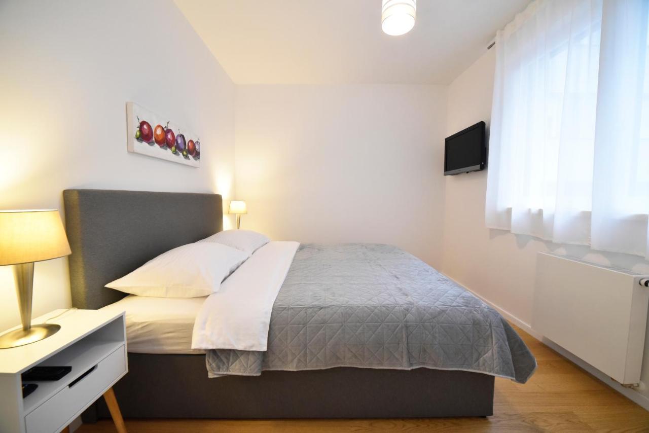 Ophelia Apartment With Parking زغرب المظهر الخارجي الصورة