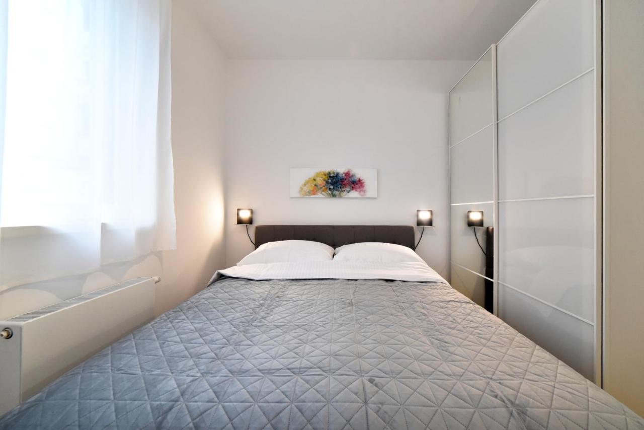 Ophelia Apartment With Parking زغرب المظهر الخارجي الصورة